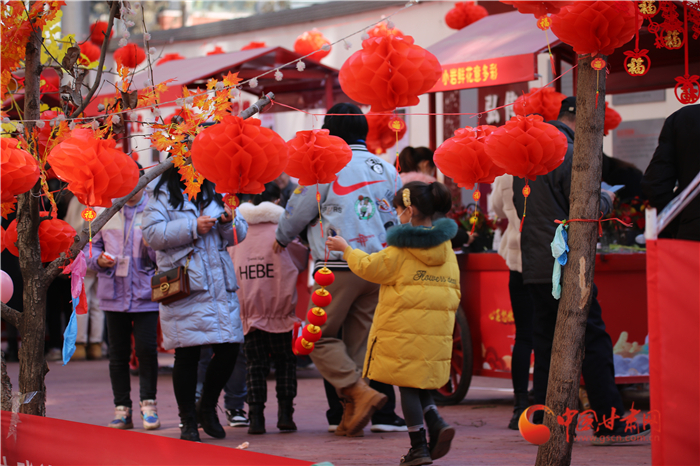 蘭州市山字石社區(qū)：創(chuàng)新實驗全民共享 溫馨家園人人受益